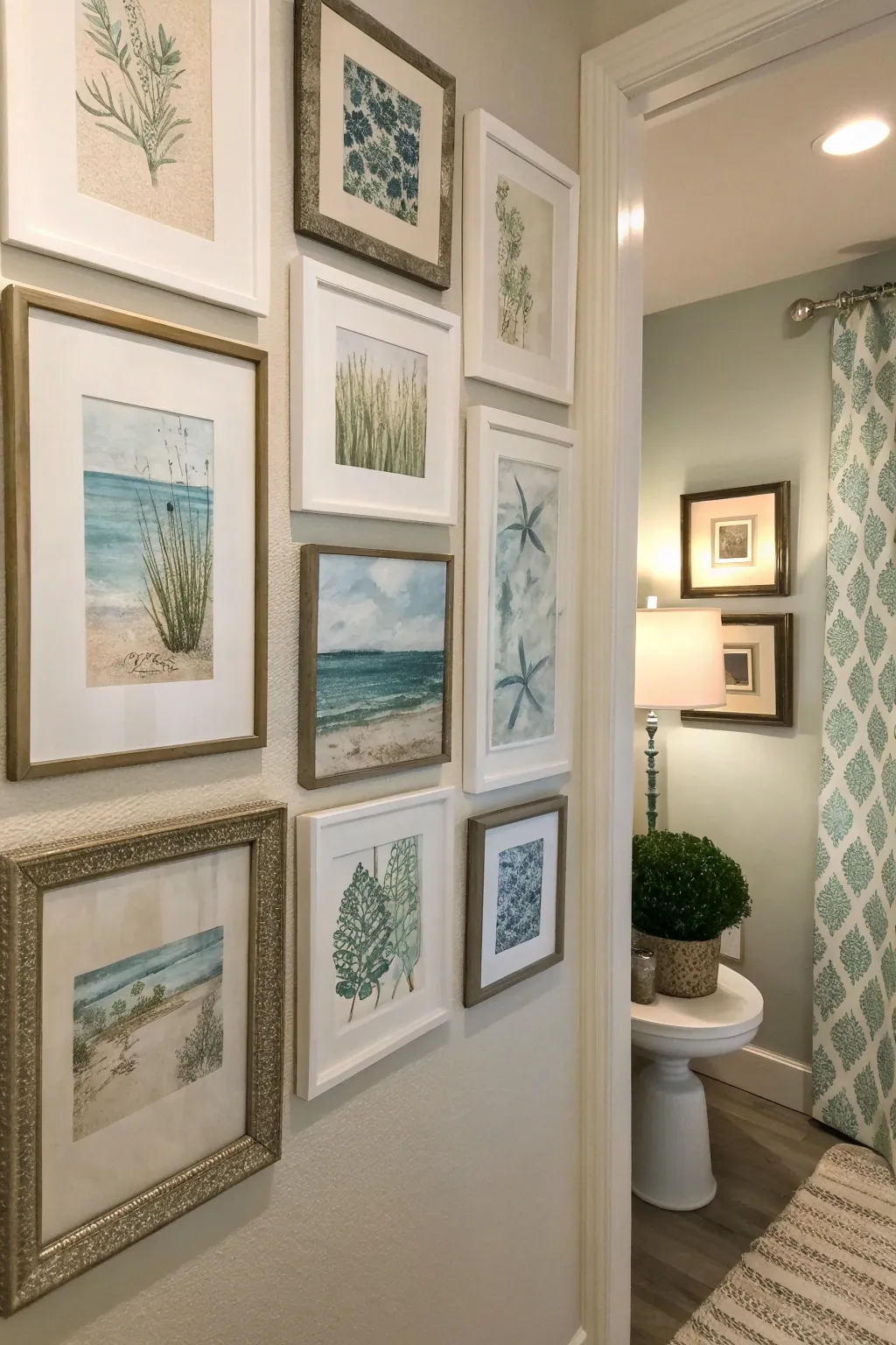 16+ Inspiring Half Bath Wall Decor Ideas